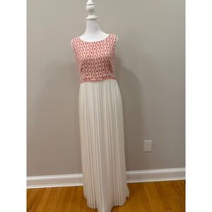 Kocca Bosae Maxi Dress Coral White Geometric Pleated Open Back Sleeveless Small